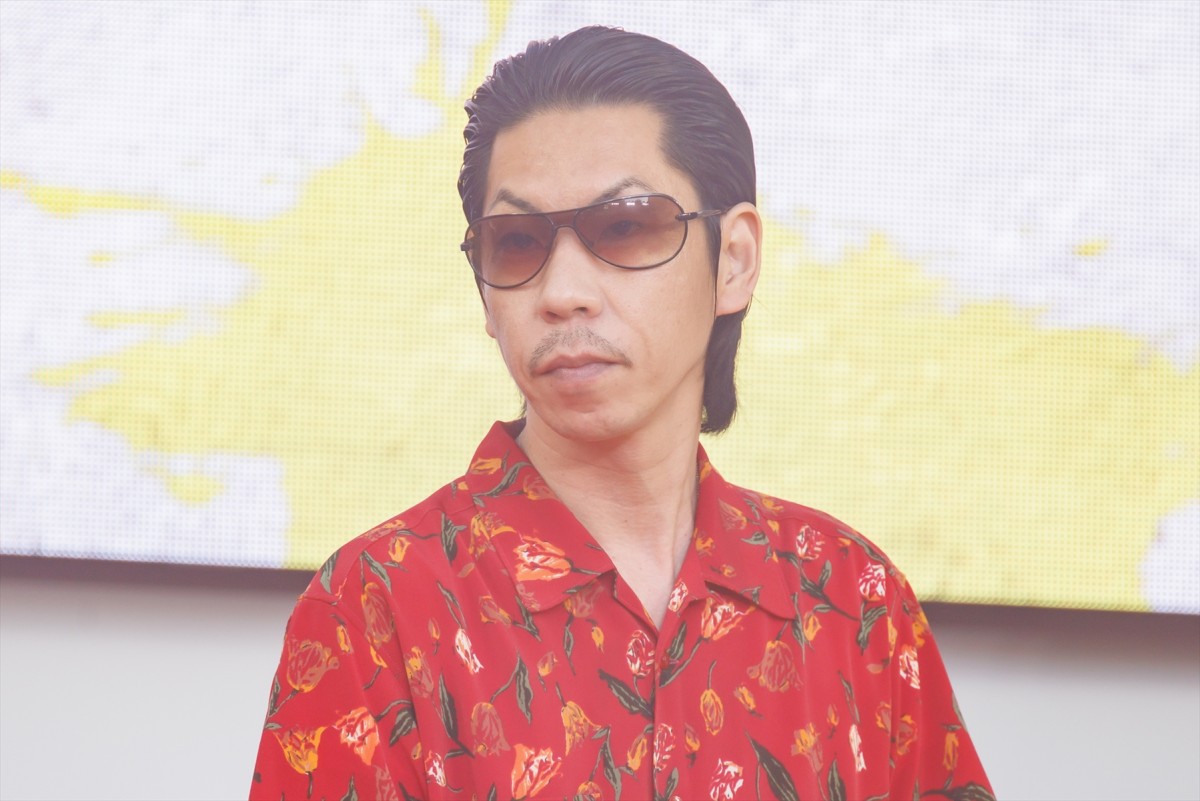 ダンディ坂野「クビにならないように頑張りたい」　自虐で笑い誘う