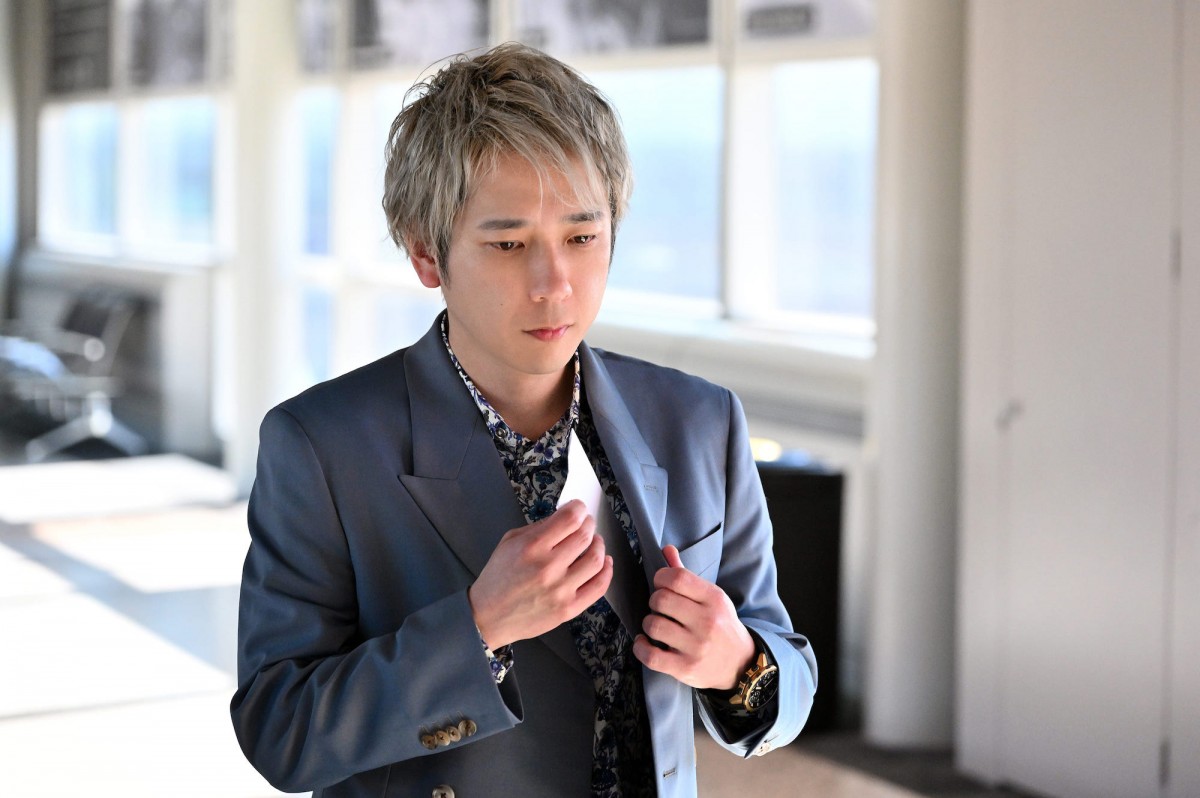 『ブラックペアン シーズン2』初回　“天城”二宮和也、手術後のまさかの言動に反響「究極のツンデレ」（ネタバレあり）