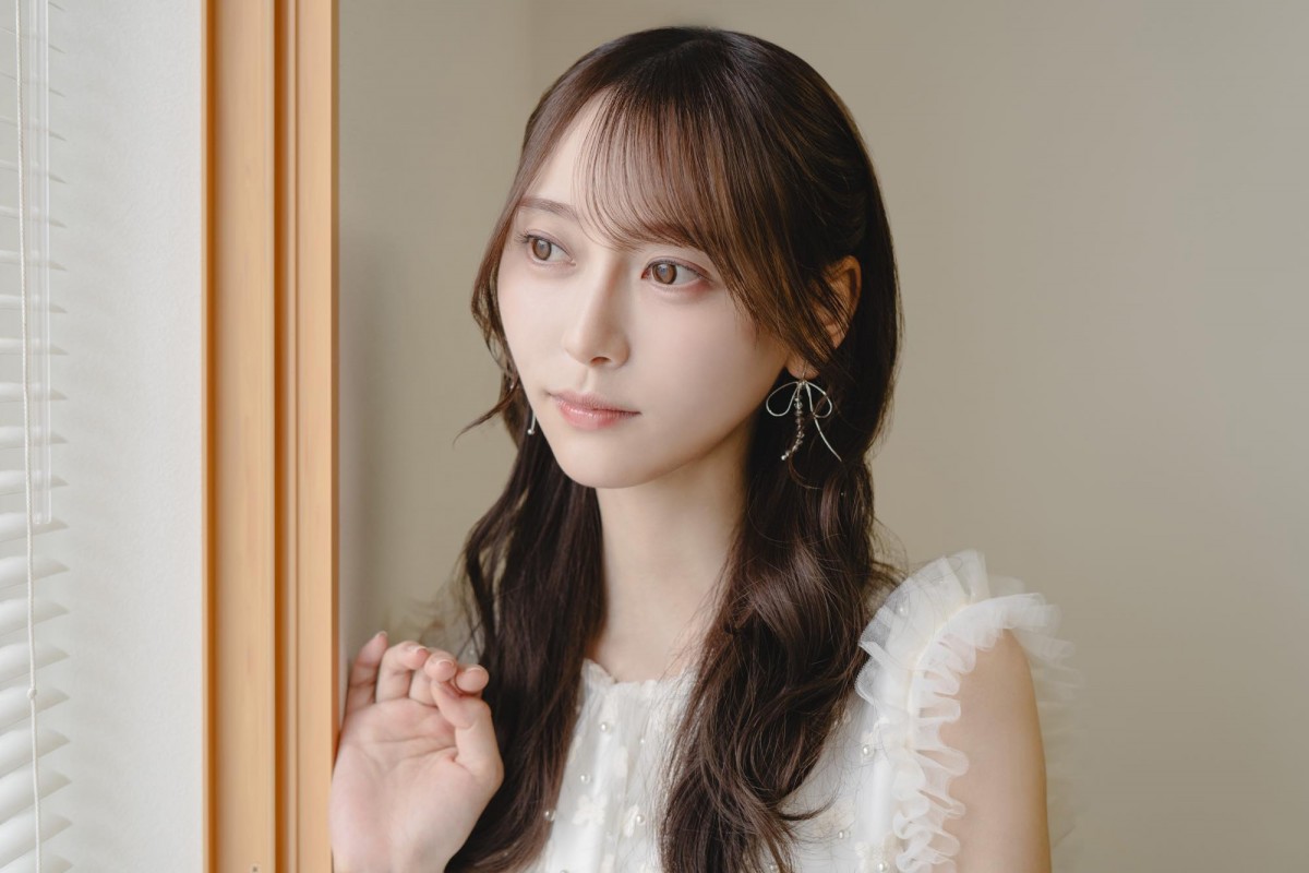 乃木坂46・弓木奈於が明かす、坂道研修生の同期との絆「離れた今では愛が増しました」