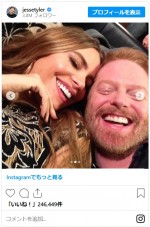 ソフィア・ベルガラが52歳に！　『モダン・ファミリー』キャストからお祝い※「Jesse Tyler Ferguson」インスタグラム