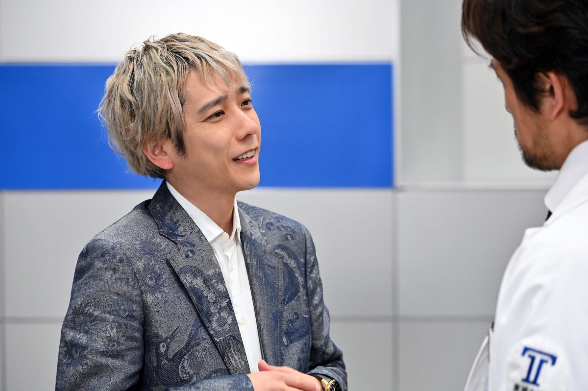 『ブラックペアン シーズン2』第4話　“天城”二宮和也の前に医療訴訟で有名な弁護士が立ちはだかる