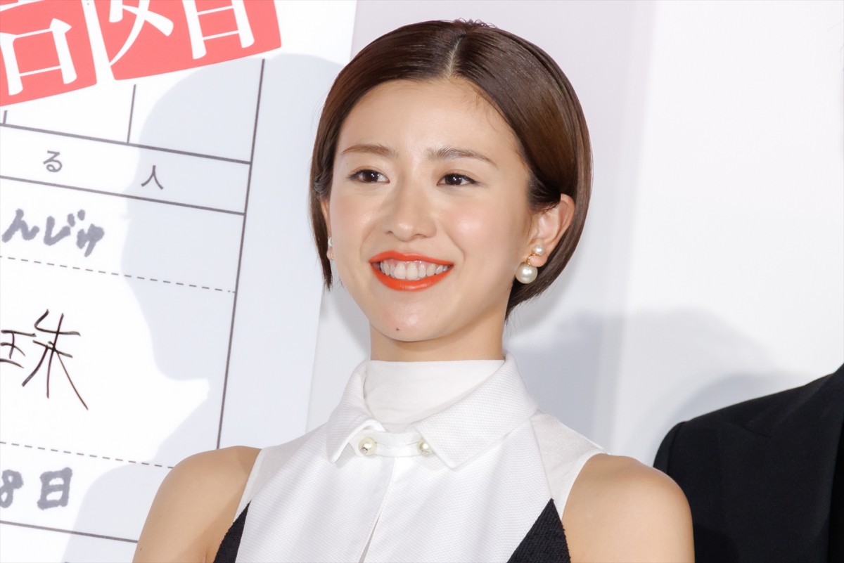 黒島結菜、第1子出産後初の公の場　近況も報告「プロ野球に翻弄されています」