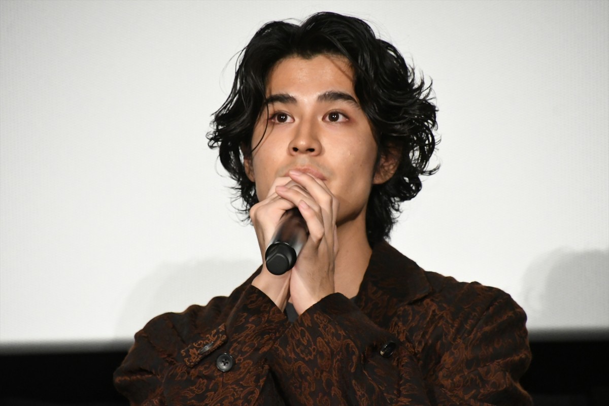 寛一郎、主演映画完成に思いを吐露「僕らはアイヌの文化を絶やさず未来に繋ぐためにこの映画を作りました」