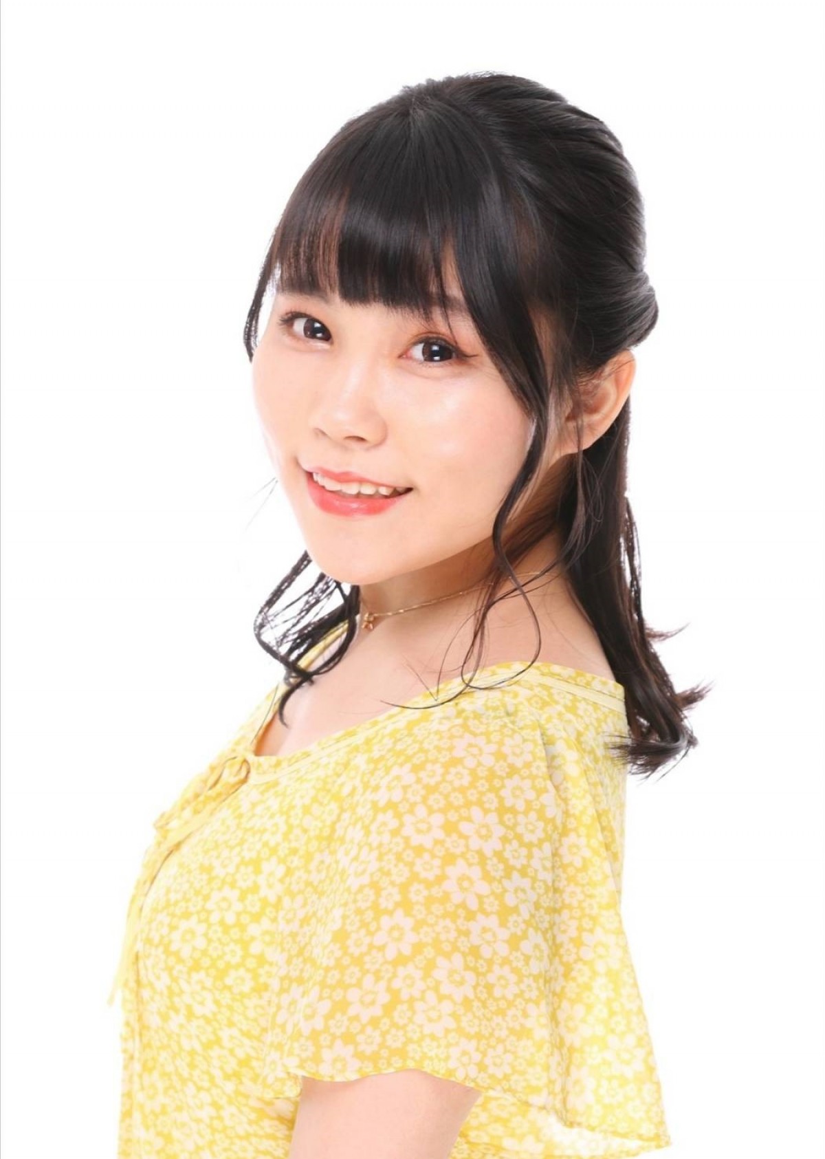 奈良 柚 莉 愛