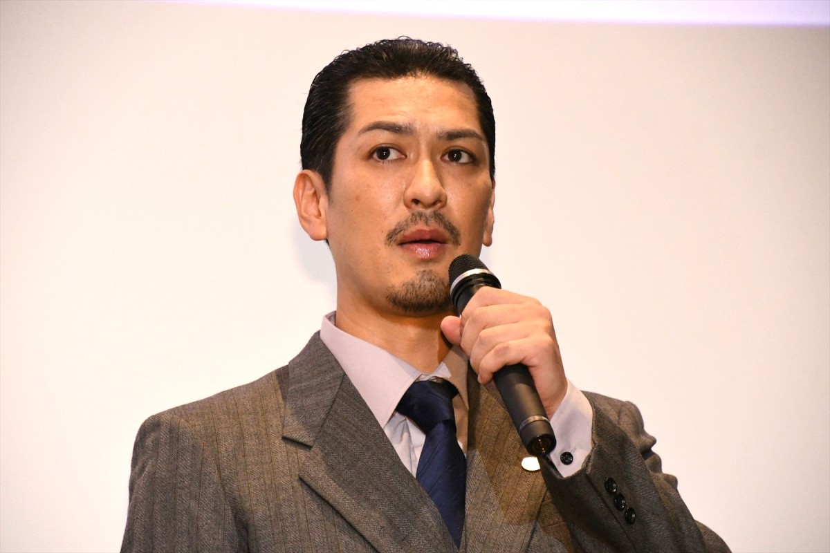 伊藤健太郎、うまい棒をあぶって食べることを共演者から暴露される！「香ばしくておいしいんです」