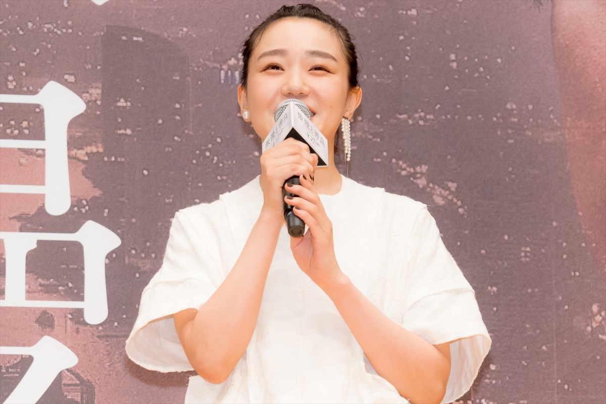 キスマイ・藤ヶ谷太輔、奈緒に花束をサプライズプレゼント　お互いの意外な一面も明かす