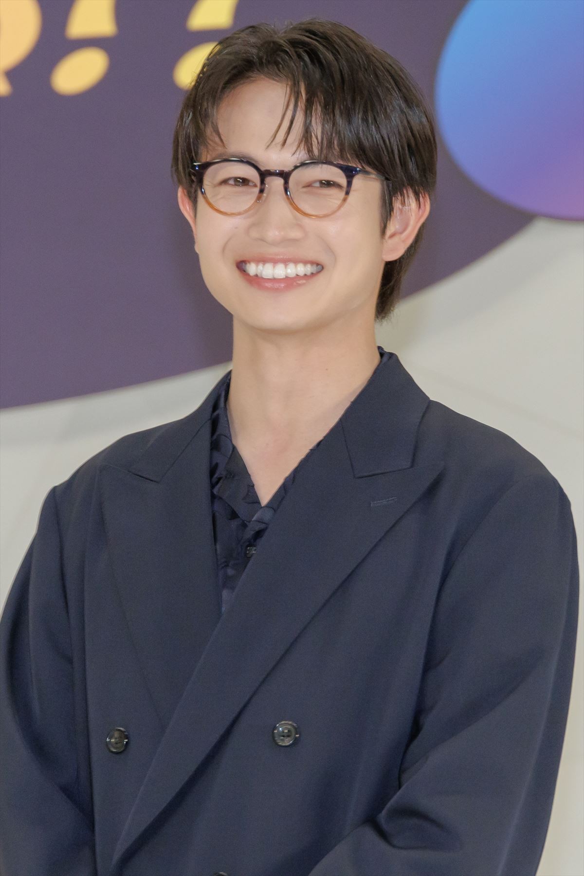 綱啓永は「空気清浄機みたいな人」　乃木坂46・久保史緒里＆高橋克典が座長ぶりを語る