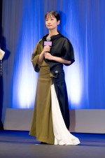 『アイミタガイ』完成披露試写会に出席した藤間爽子
