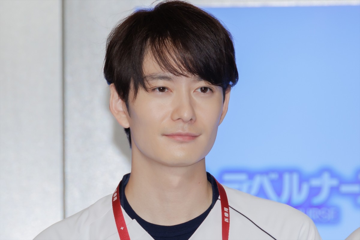 岡田将生＆中井貴一、医療ドラマが病院でも反響「言われるのは採血の時が多い」