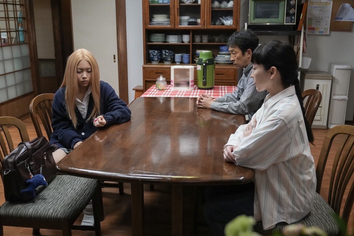 明日の『おむすび』“結”橋本環奈、“陽太”菅生新樹から“翔也”佐野勇斗との仲を問い詰められる