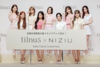 NiziU、「tilnus」ブランドローンチ発表会に登場