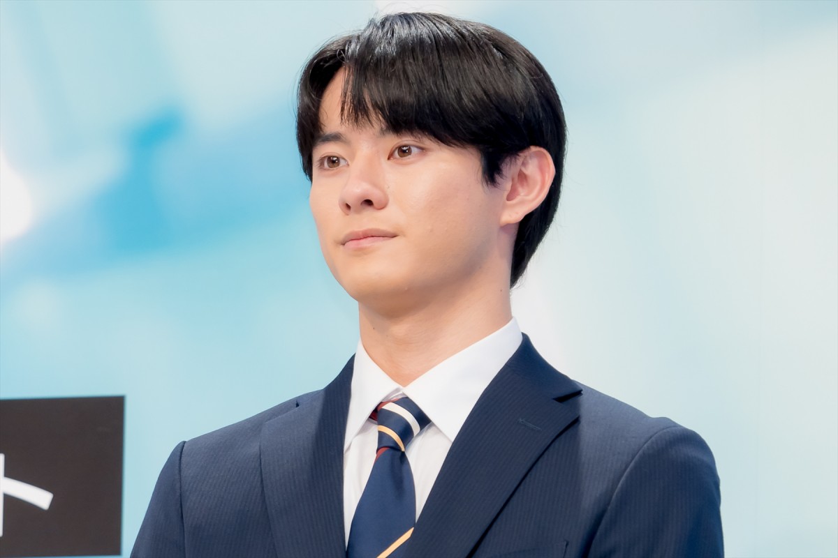 藤木直人、ルービックキューブの腕前を披露　キャスト陣から「すごい！」の声