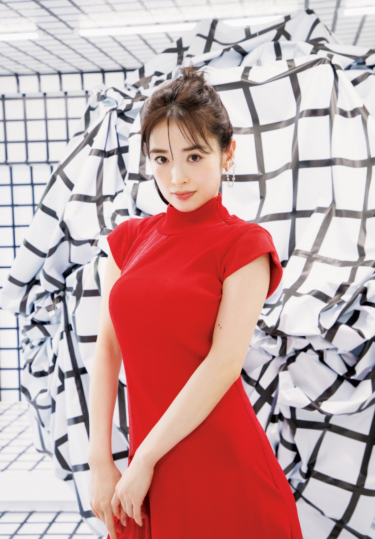 グラビアで大人気声優、爽やかなランニングパンツ姿に浴衣姿も！