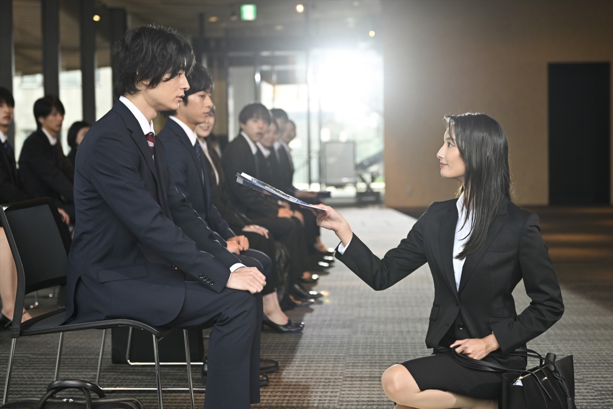 【今夜スタート！】菜々緒主演『無能の鷹』、超有能そうな見た目で衝撃的に無能な新ヒロイン爆誕！