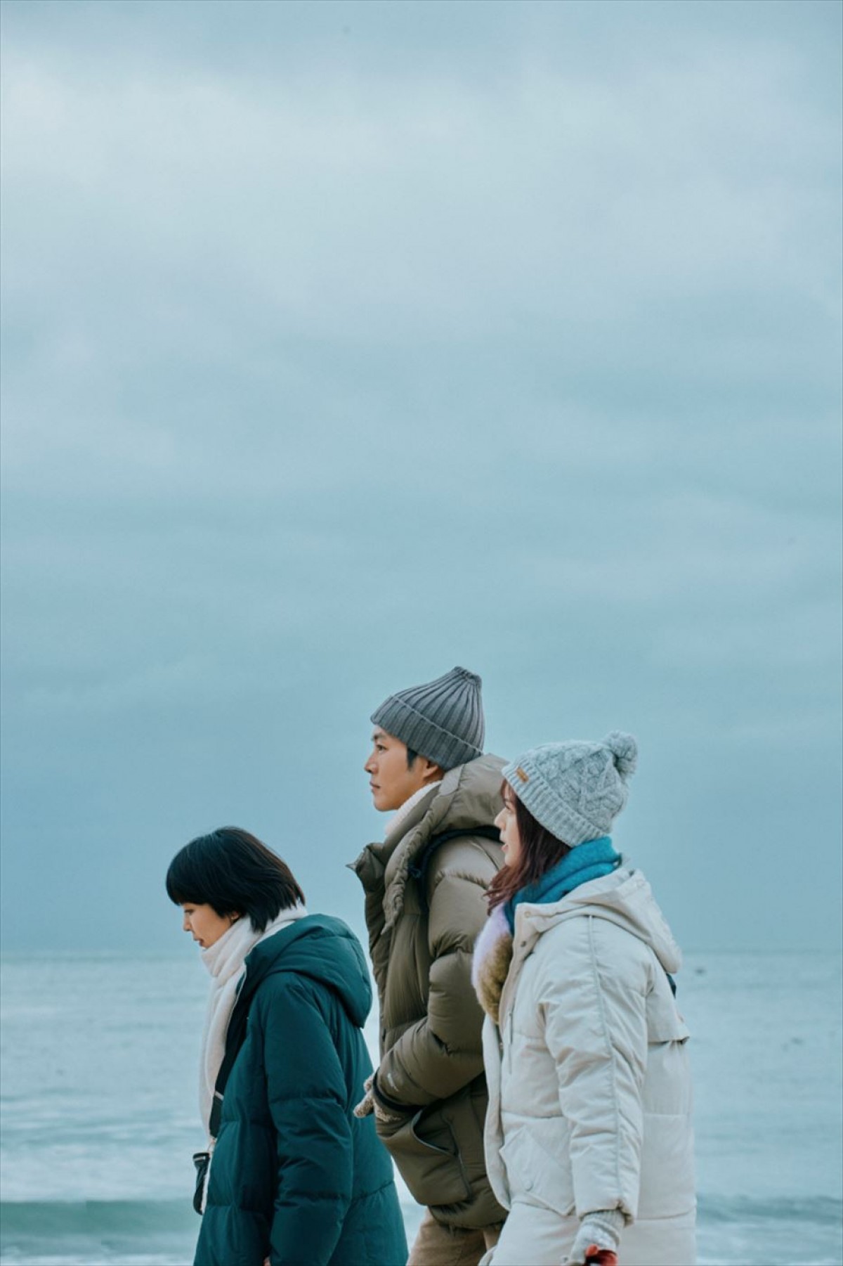 松たか子主演、多部未華子、松坂桃李、星野源、チュ・ジョンヒョク共演　野木亜紀子脚本のホームドラマ『スロウトレイン』新春放送