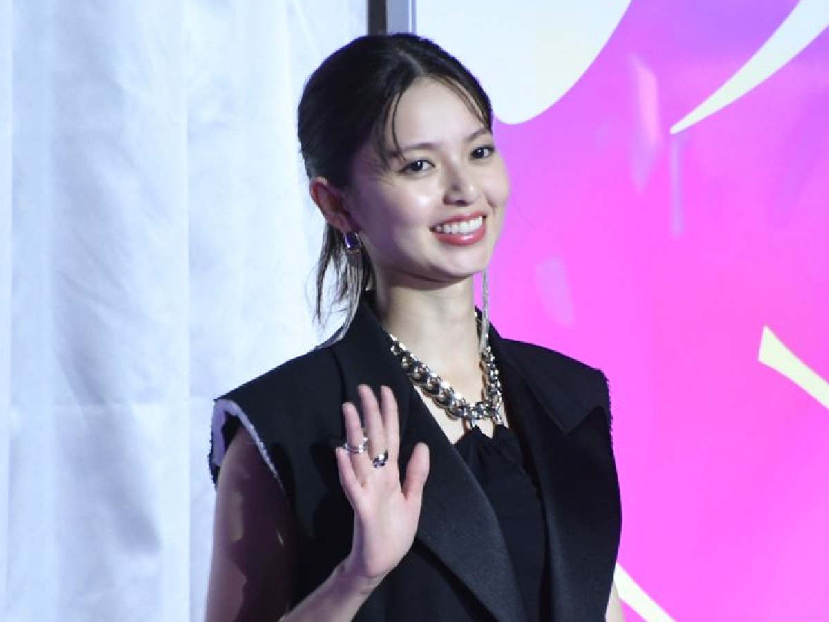 ドラマ&映画『【推しの子】』ワールドプレミアに登壇した齋藤飛鳥
