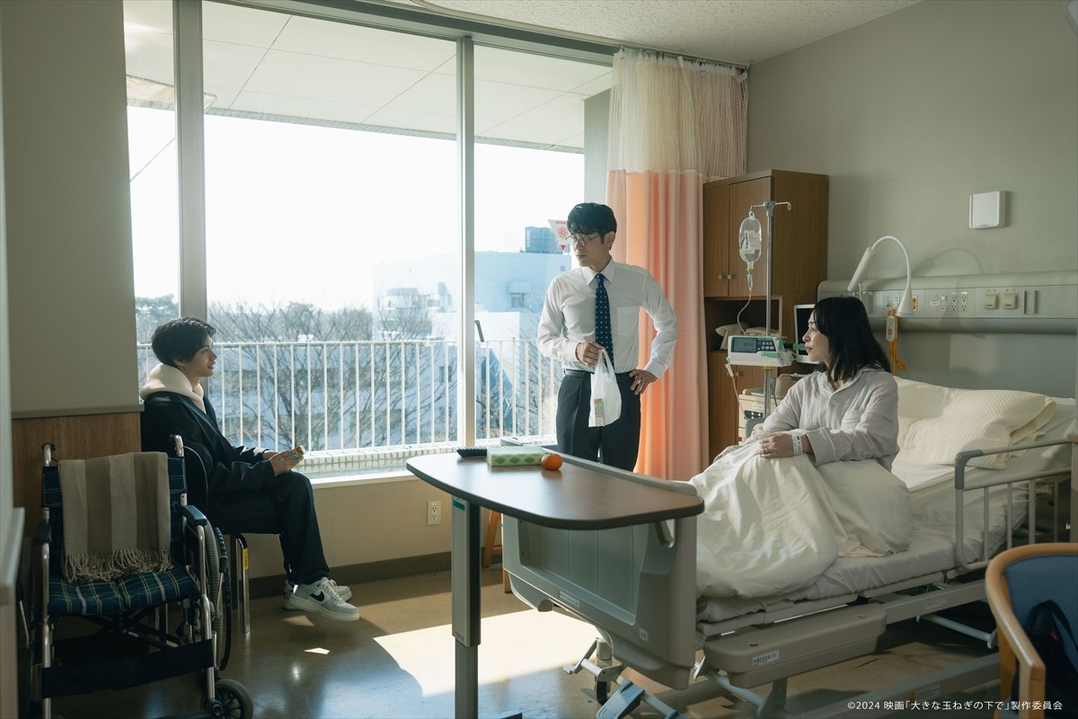 神尾楓珠×桜田ひより『大きな玉ねぎの下で』、山本美月・中川大輔ら追加キャスト5名＆場面写真14点一挙公開