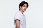 志尊淳、フジ25年1月期ドラマ『日本一の最低男』で初のシングルファーザー役　初共演の香取慎吾は「太陽のような存在」