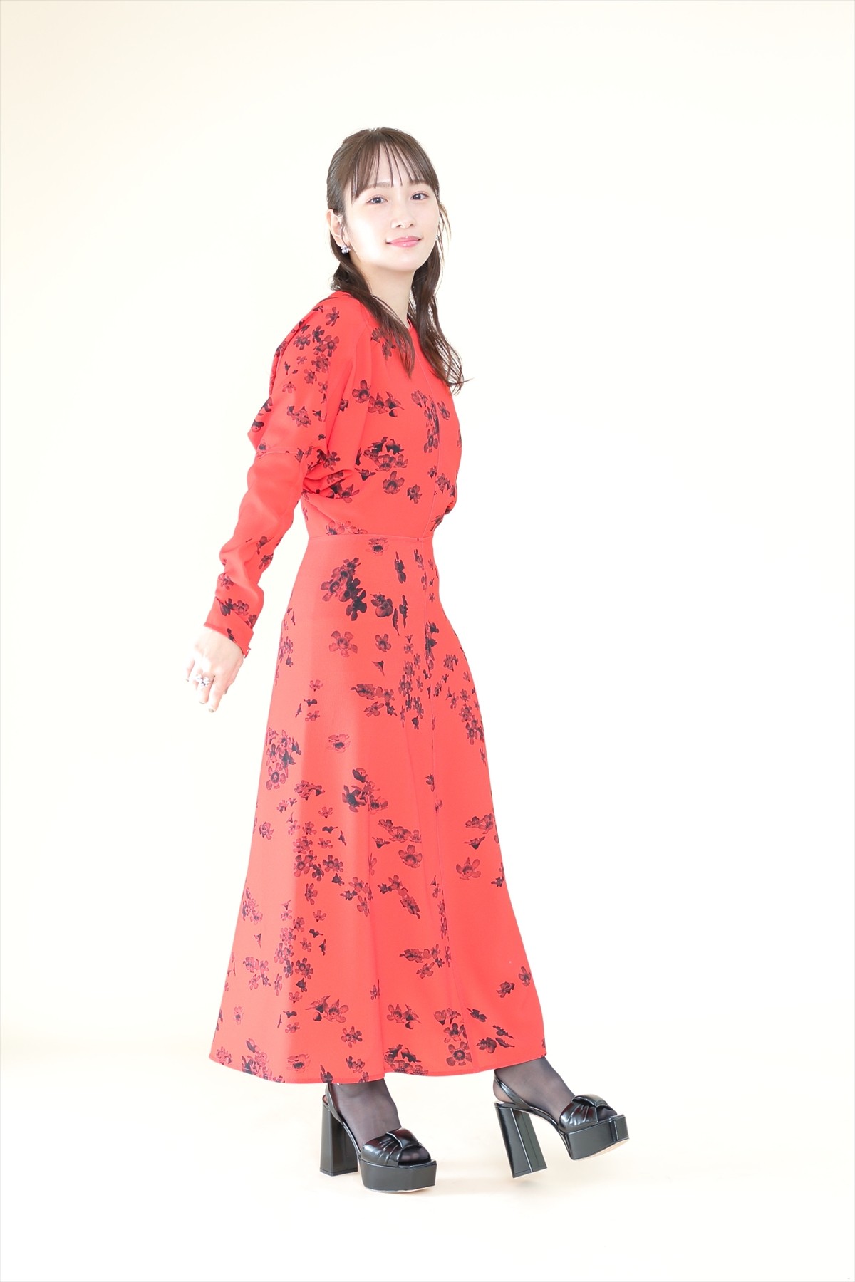 川栄李奈、怒りや悔しさもモチベーションに突き進んだ芝居の道　2025年はAKB48卒業から10年＆30歳と節目の年に