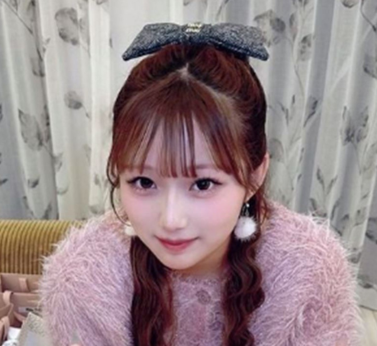辻希美の17歳娘、庭で“1人イルミネーション”「本格的でスゴイ」　横顔も美しすぎて衝撃