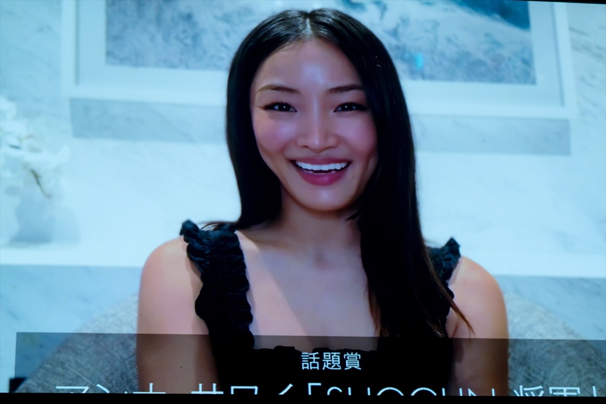 山崎賢人、エル メン賞受賞　『キングダム』は「宝物のような作品」