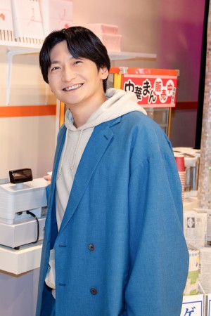 テレビアニメ『SAKAMOTO DAYS』朝倉シン役の島崎信長（※「崎」の正式表記は「たつさき」）