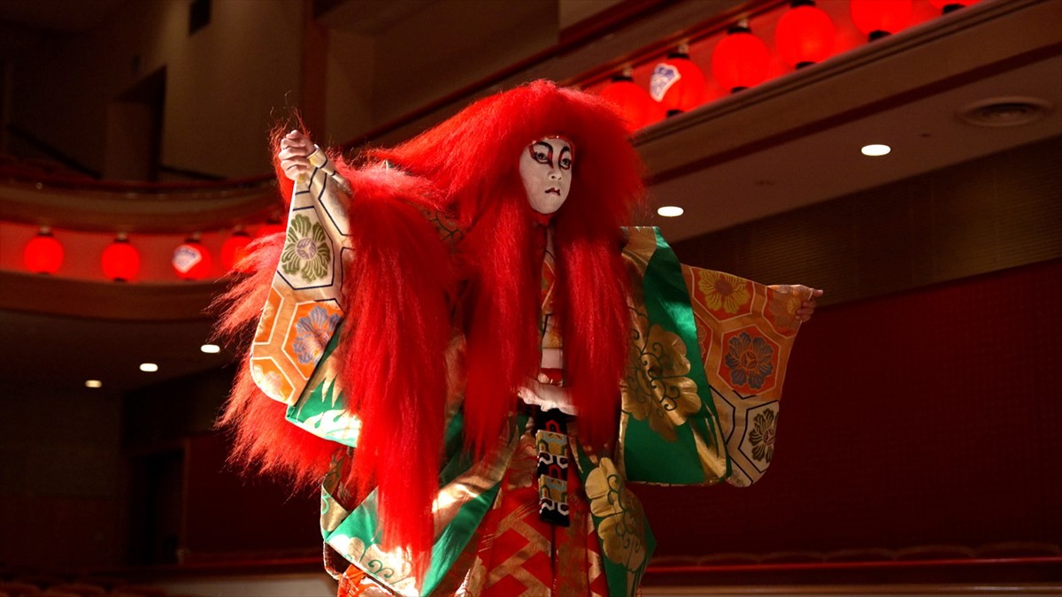 新之助が「連獅子」に涙の挑戦！ 市川團十郎親子に密着『成田屋に、ござりまする。』1.3放送