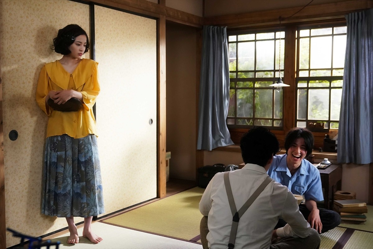 広瀬すず『ゆきてかへらぬ』、海外版ビジュアル＆場面写真一挙解禁　ロッテルダム映画祭への出品も決定