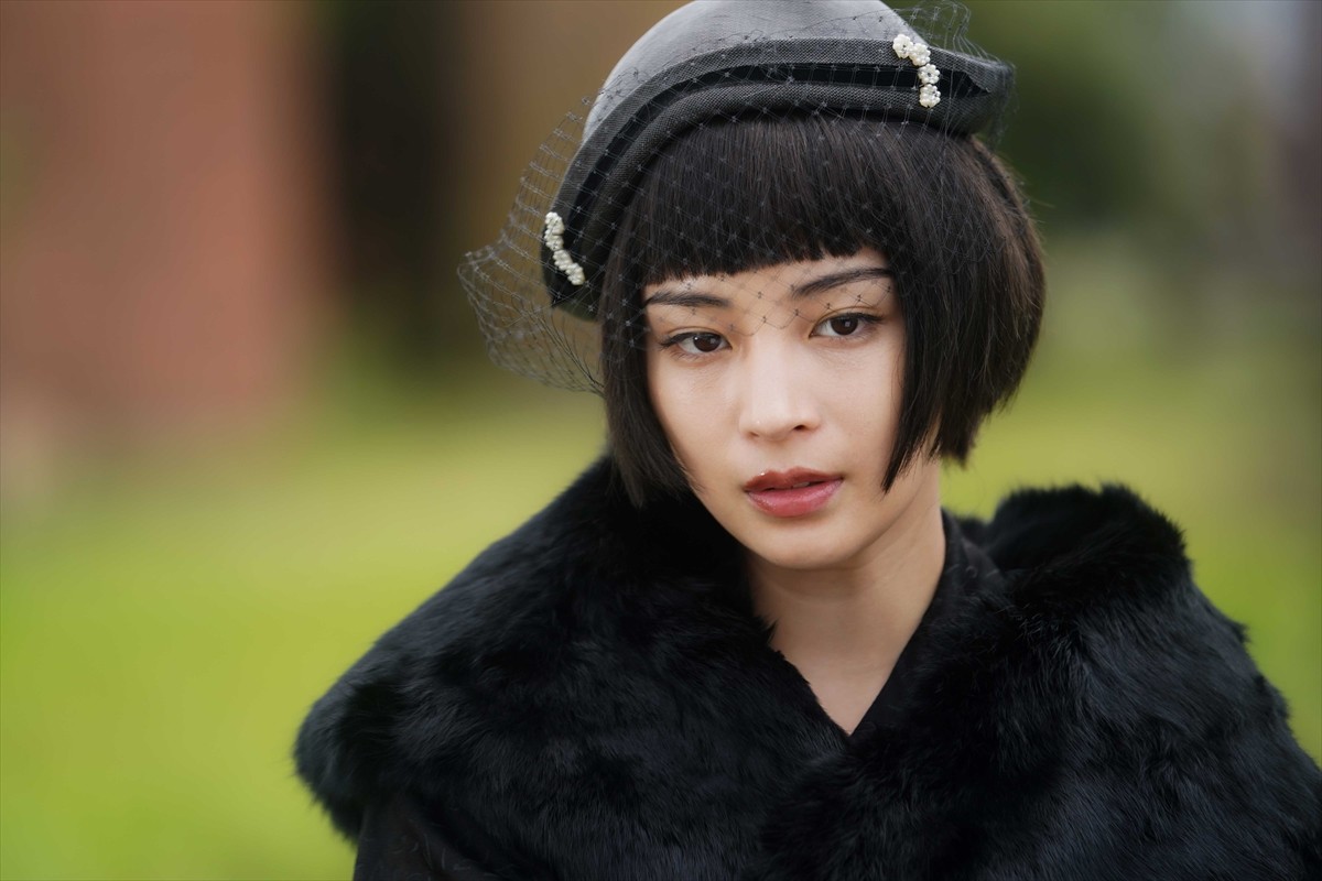 広瀬すず『ゆきてかへらぬ』、海外版ビジュアル＆場面写真一挙解禁　ロッテルダム映画祭への出品も決定