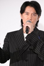 『FUKUYAMA MASAHARU LIVE FILM 言霊の幸（さき）わう夏 ＠NIPPON BUDOKAN 2023』全国公開初日舞台あいさつに登壇した福山雅治