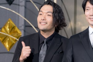 見取り図・盛山晋太郎、木曜ドラマ『グレイトギフト』制作発表会見に登場