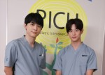ドラマ『PICU 小児集中治療室 スペシャル 2024』に出演する（左から）吉沢亮、小林虎之介