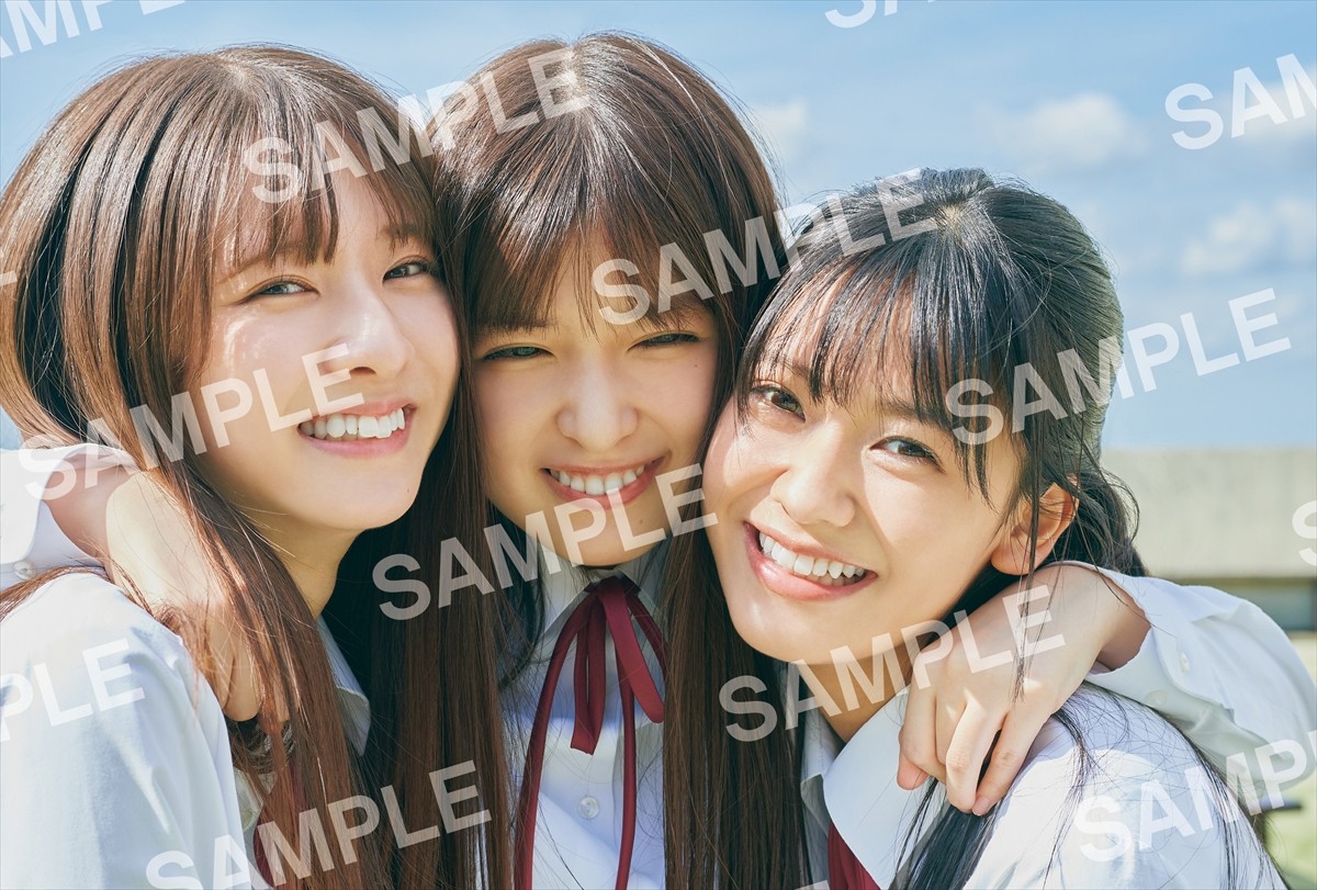 乃木坂46 5期生写真集『あの頃、乃木坂にいた』書店別特典解禁　メッセージ入りポストカード＆折り目無しポスター全18種をチェック