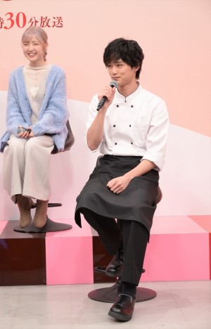 中川大輔、ドラマNEXT『パティスリーMON』記者会見に登場
