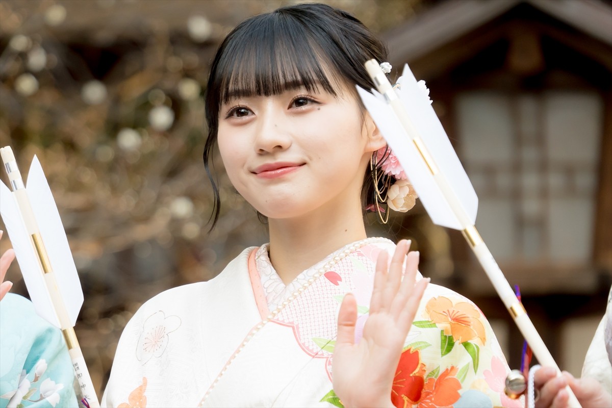 乃木坂46新成人、振り袖姿を披露　岩本蓮加「まだまだ上を目指していけたら」と意気込み