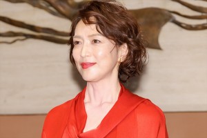 若村麻由美、『La Mere 母』『Le Fils 息子』製作発表会に登場