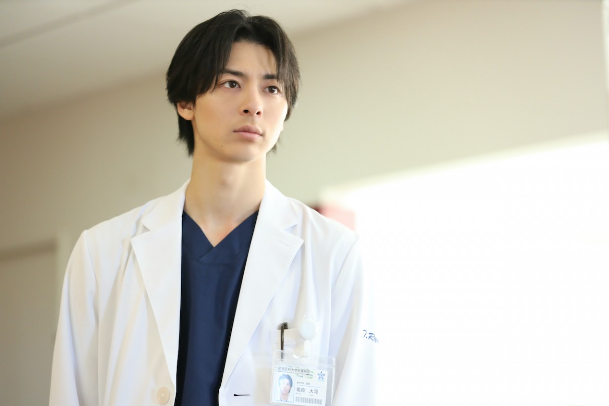 『となりのナースエイド』“澪”川栄李奈、“大河”高杉真宙へのつぶやきに視聴者共感「的確すぎる」