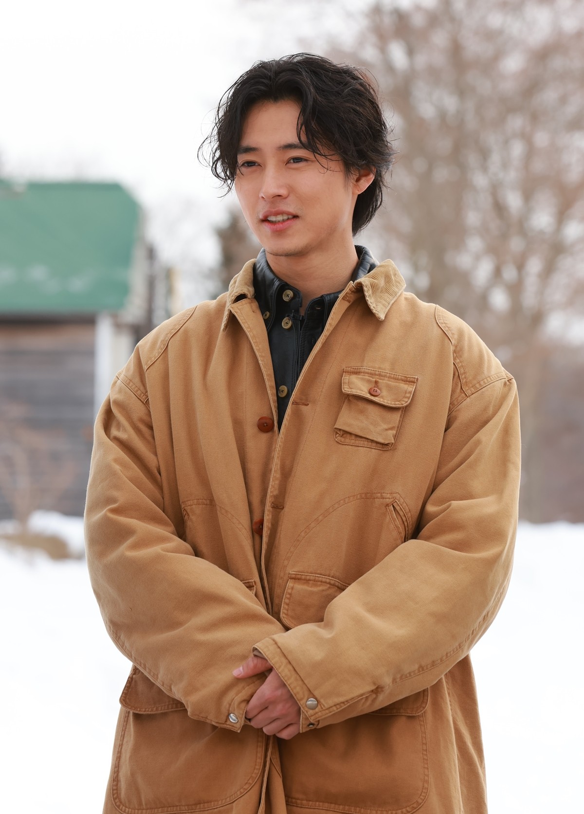 映画『ゴールデンカムイ』山崎賢人と山田杏奈がロケ地へ凱旋！　北海道・鈴木知事も続編熱望