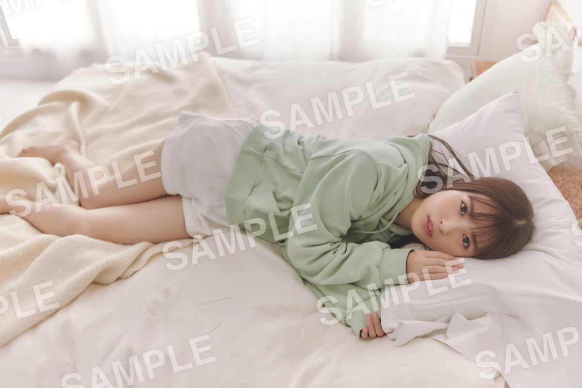 乃木坂46 5期生写真集『あの頃、乃木坂にいた』 封入特典ポスター/小川彩バージョン