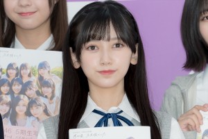 乃木坂46・池田瑛紗、写真集『あの頃、乃木坂にいた』発売記念記者会見に登場