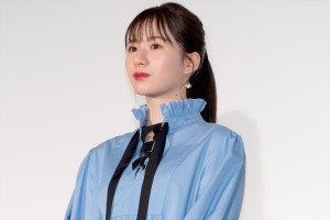 白宮みずほ、映画『恋わずらいのエリー』前夜祭イベントに登場