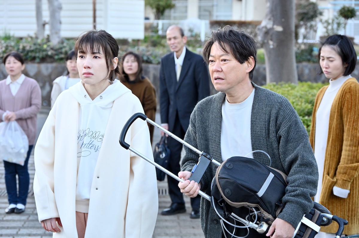 『不適切にも』古田新太のミュージカルシーンに爆笑と感激の声「腹よじれる」「さすが」