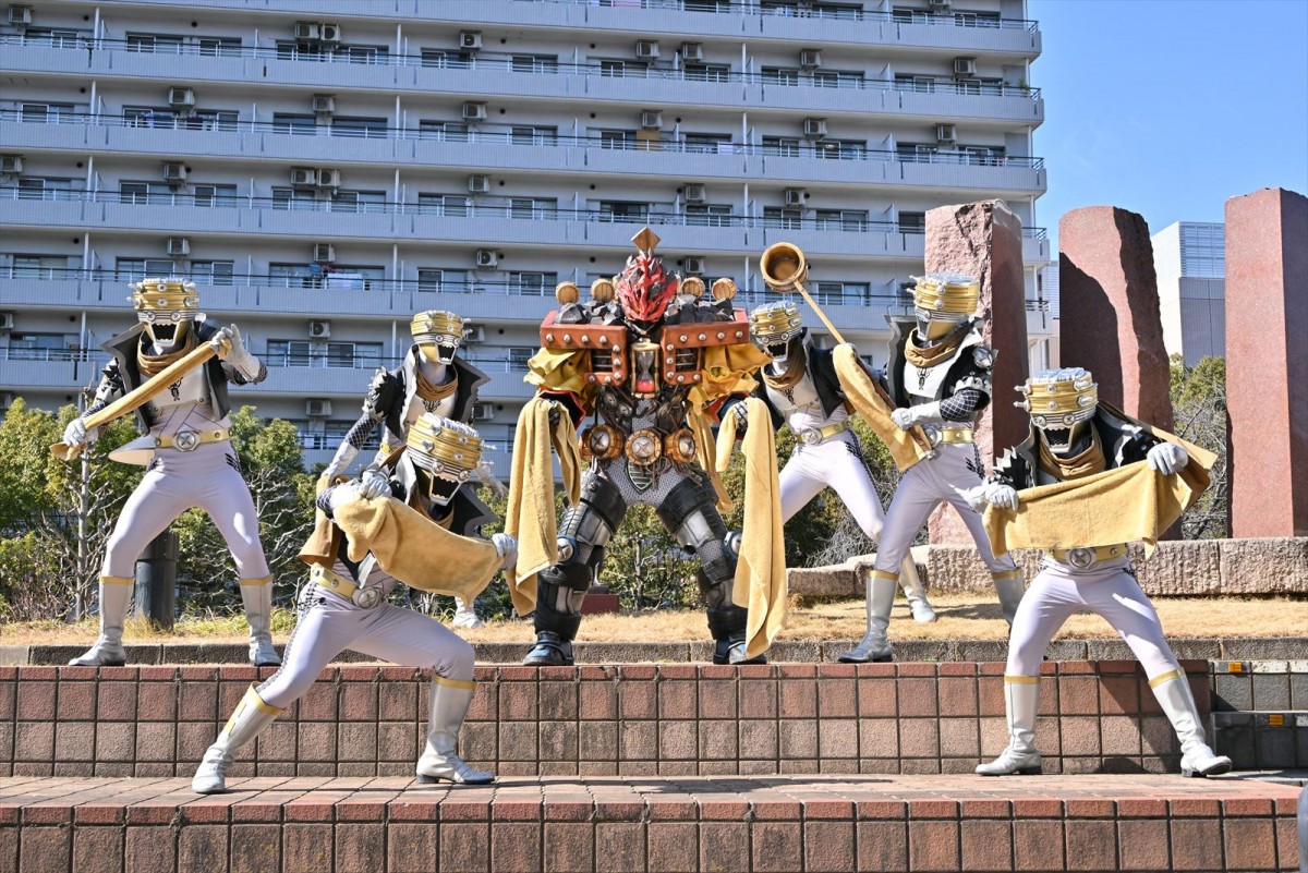 『爆上戦隊ブンブンジャー』第4話「ヒーローを呼ぶ声」、ブンブンジャーが解散される!?