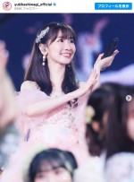 ファンが撮影した柏木由紀の卒コンドレス姿　※「柏木由紀」インスタグラム