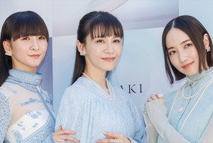 Perfume、TASAKI 70周年アニバーサリー エキシビション「FLOATING SHELL」フォトコールに登場