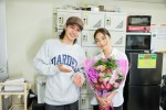 ドラマ『東京タワー』よりクランクアップを迎えた（左から）松田元太、MEGUMI