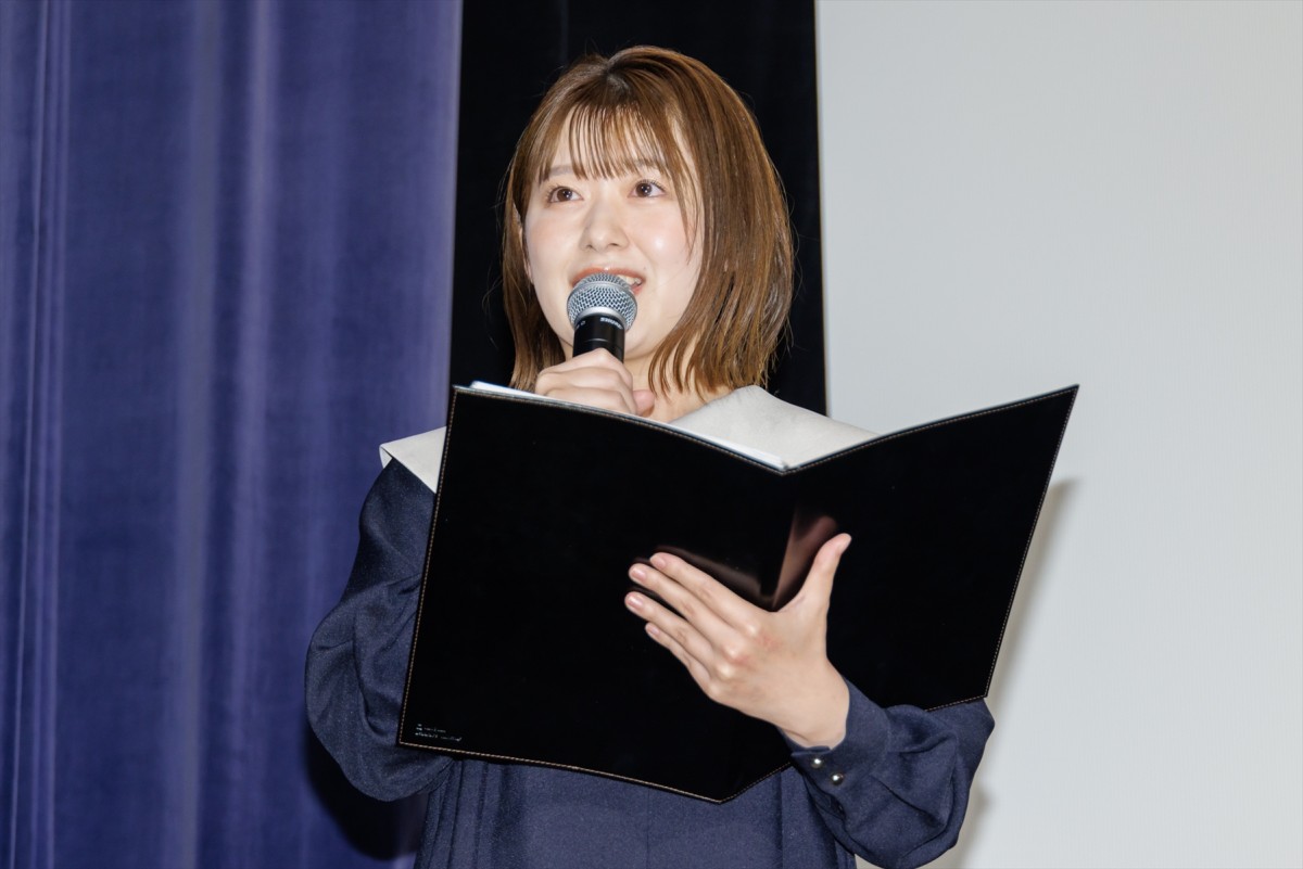 舘ひろし＆柴田恭兵、2人の関係は「もう夫婦でした」壇上でのハグに大歓声
