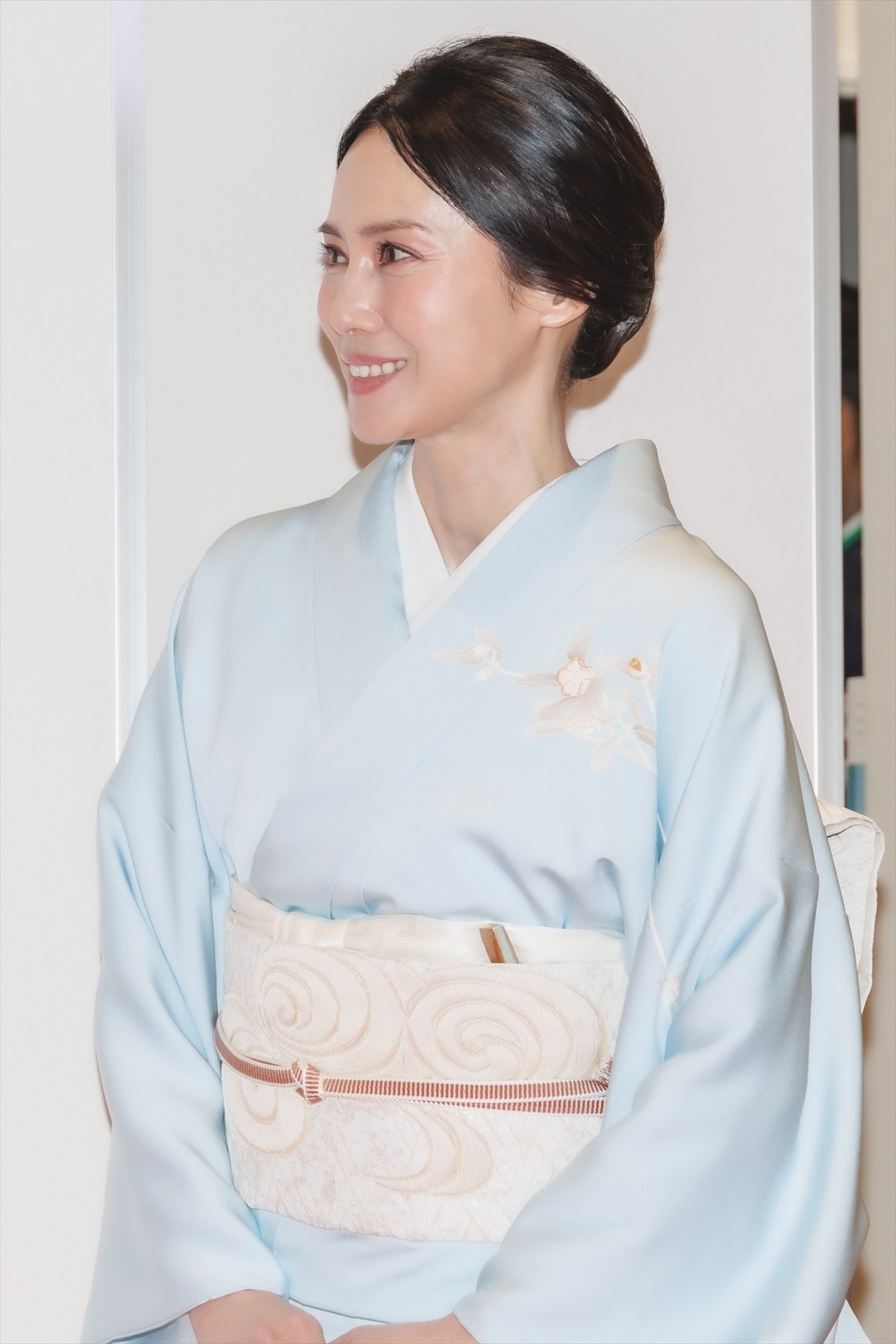 有村架純、中谷美紀らと着物姿で登場　“ホッとする時間”明かす