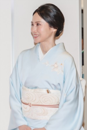 中谷美紀、「お茶の文化創造博物館」「お〜いお茶ミュージアム」オープニングセレモニーに登場