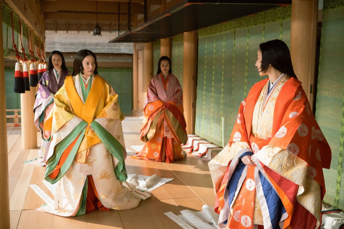 『光る君へ』“まひろ”吉高由里子に“内裏の洗礼”　ネット騒然「陰湿」「こわっ！！」